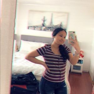 Meet your Posher, Lesly